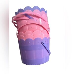 Pink and Purple Scalloped Buckets